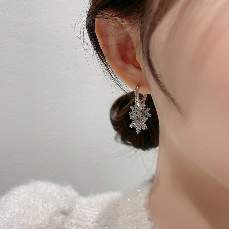 Mini Snowflake Zirconia Earrings