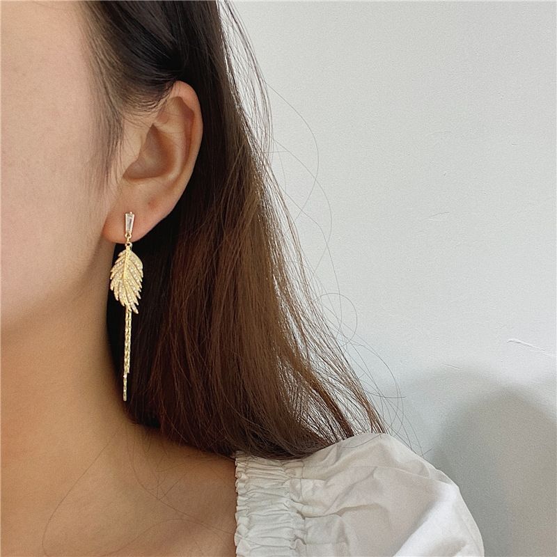 Micro Feather Tassel Earrings