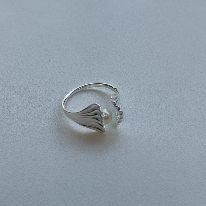 Pearl Shell Adjustable Ring