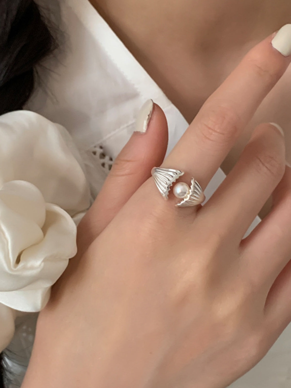 Pearl Shell Adjustable Ring