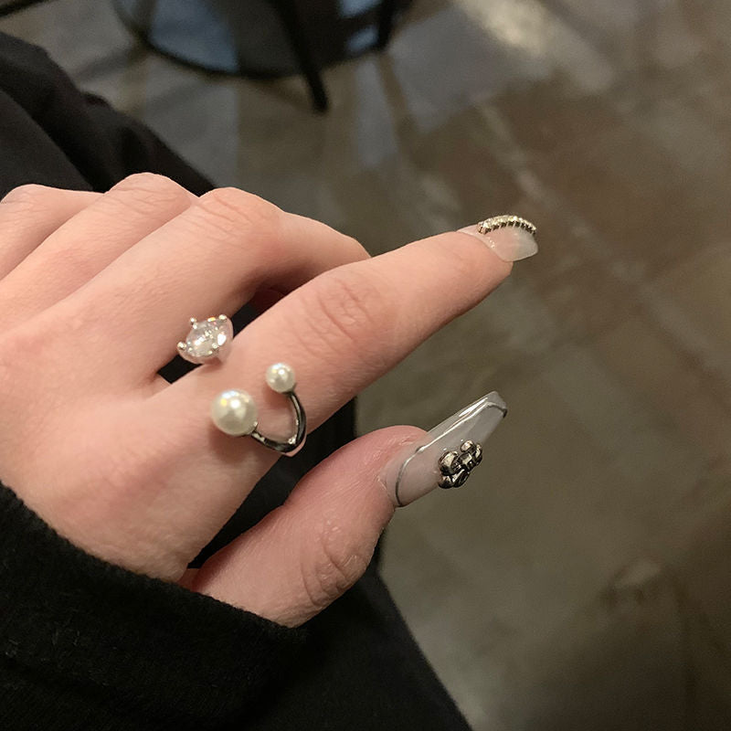 Teardrop Zirconia Minimalist Ring