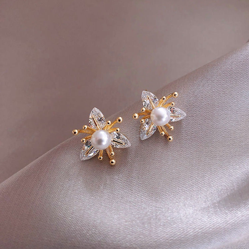 Crystal & Pearl Flower Earrings