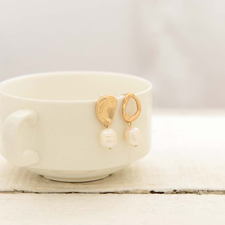 Asymmetrical Pearl Earrings