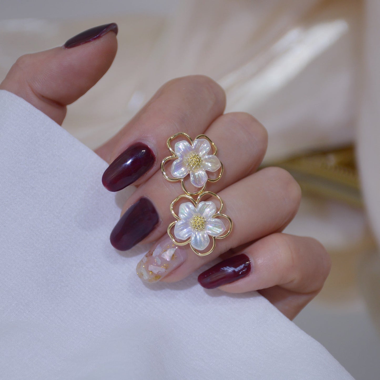 14K Gold Flower Earrings