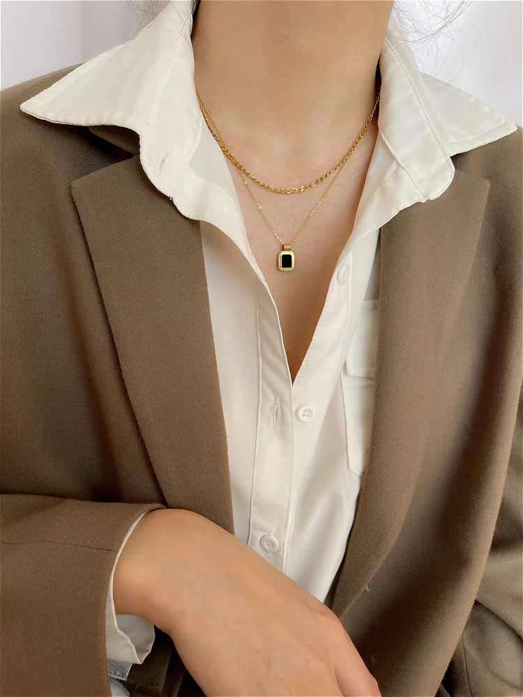 Layered necklace set