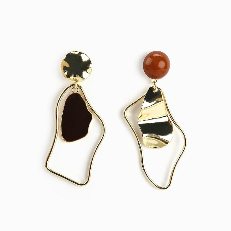 Asymmetrical Artful Alloy Statement Earrings