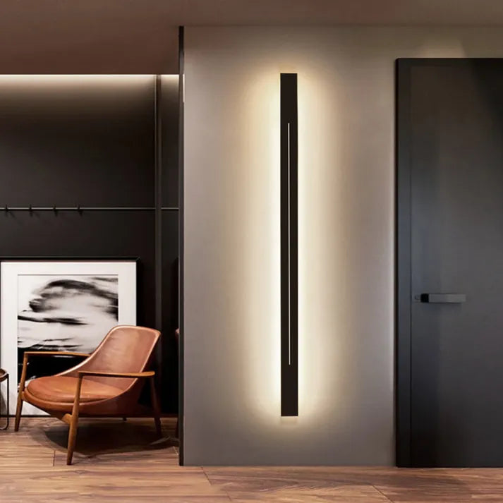 LED Wall Light | Modern Vertical Black Indoor Sconce