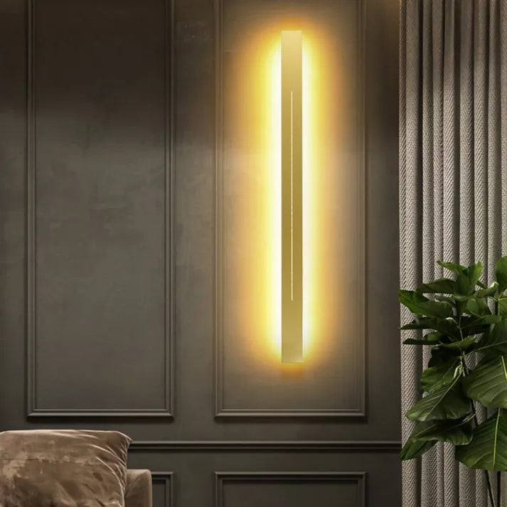 LED Wall Light | Modern Vertical Black Indoor Sconce