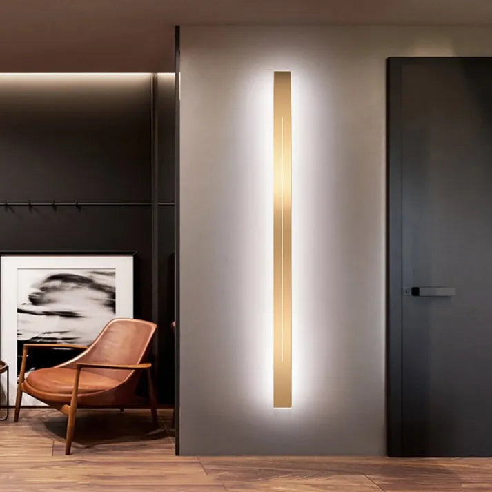 LED Wall Light | Modern Vertical Black Indoor Sconce