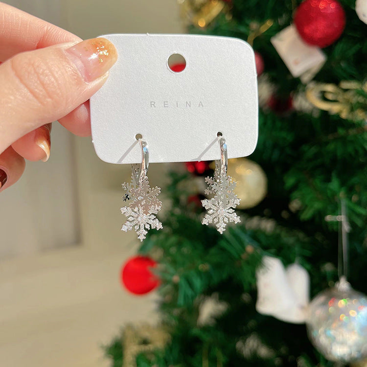 Mini Snowflake Zirconia Earrings