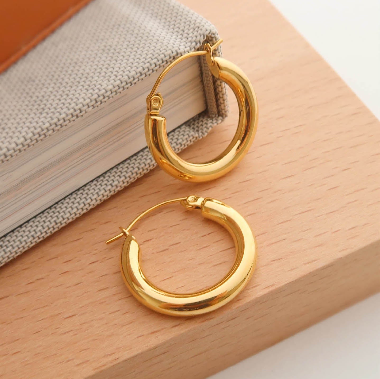 Valentina Gold Hoop Earrings