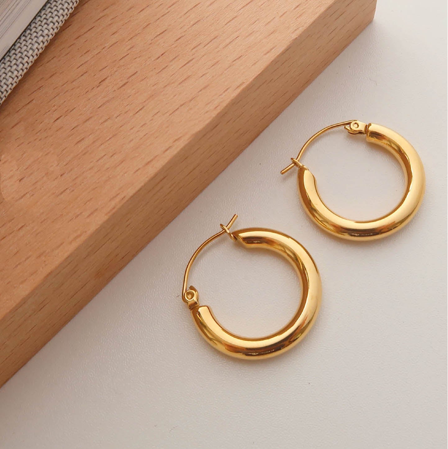 Valentina Gold Hoop Earrings