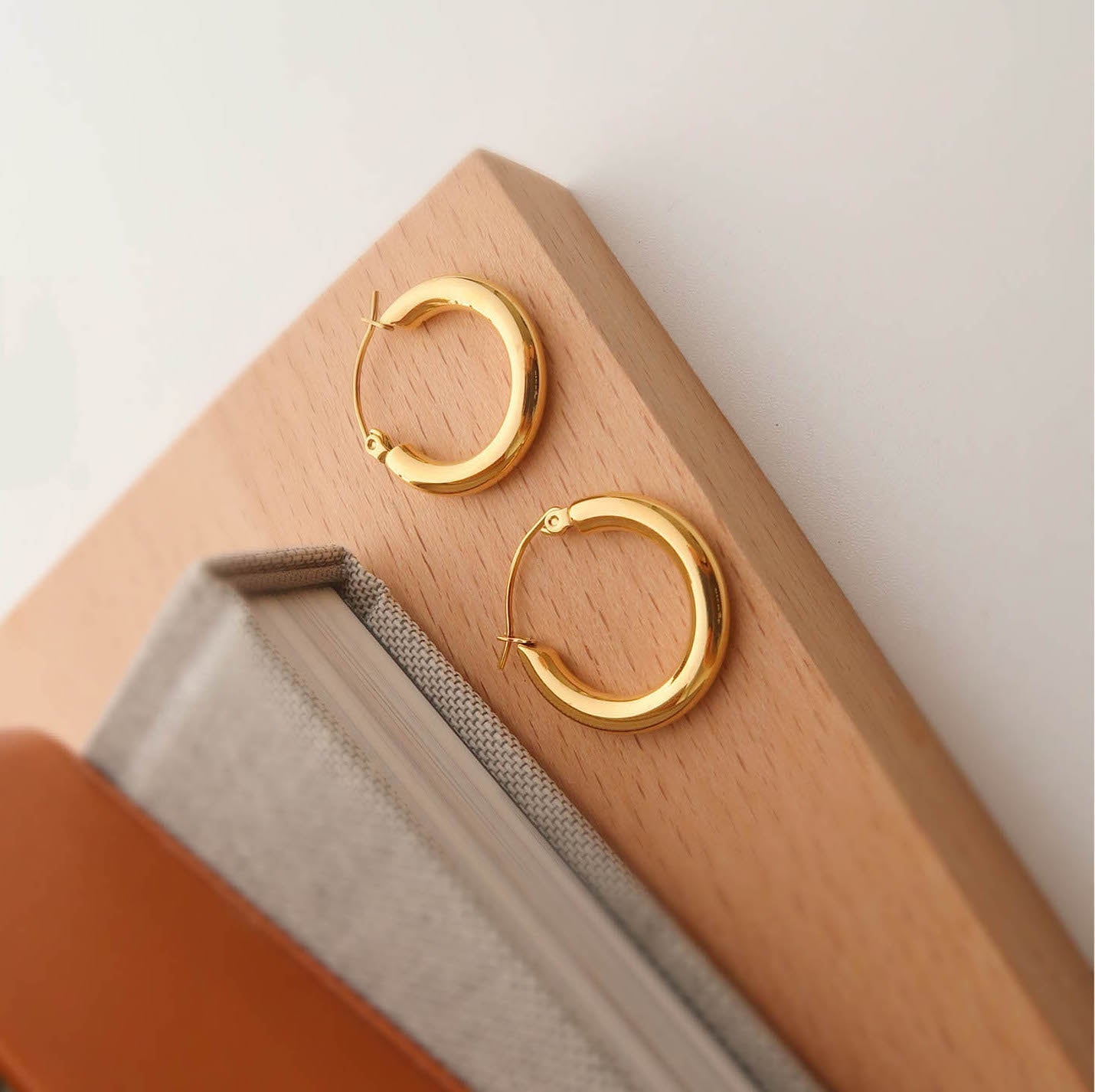 Valentina Gold Hoop Earrings