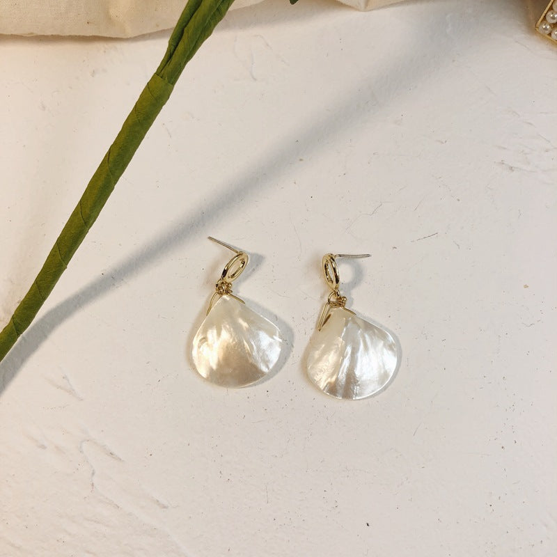 Shell fan-shaped geometric retro handmade earrings