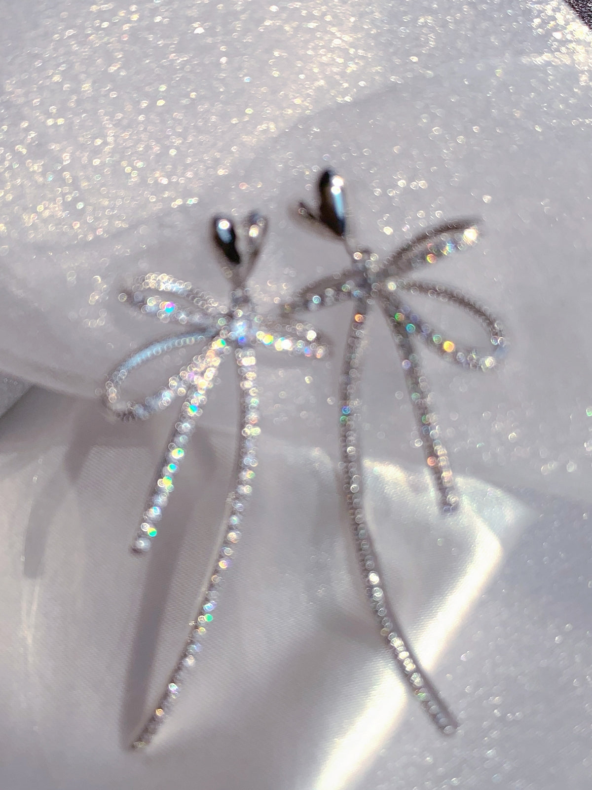 Rhinestone bow earrings