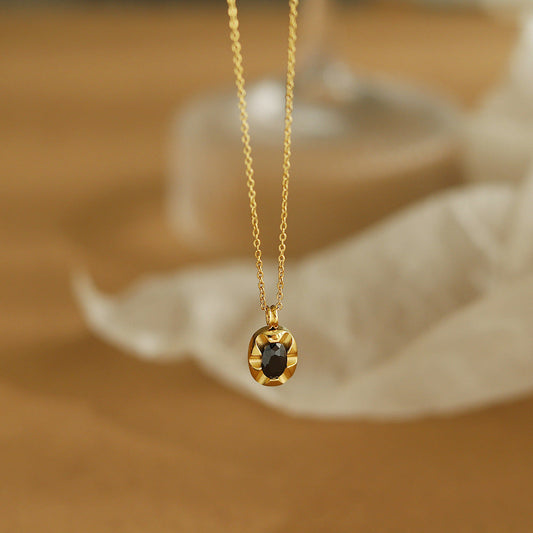 Elegant Black Diamond Vintage Oval Necklace
