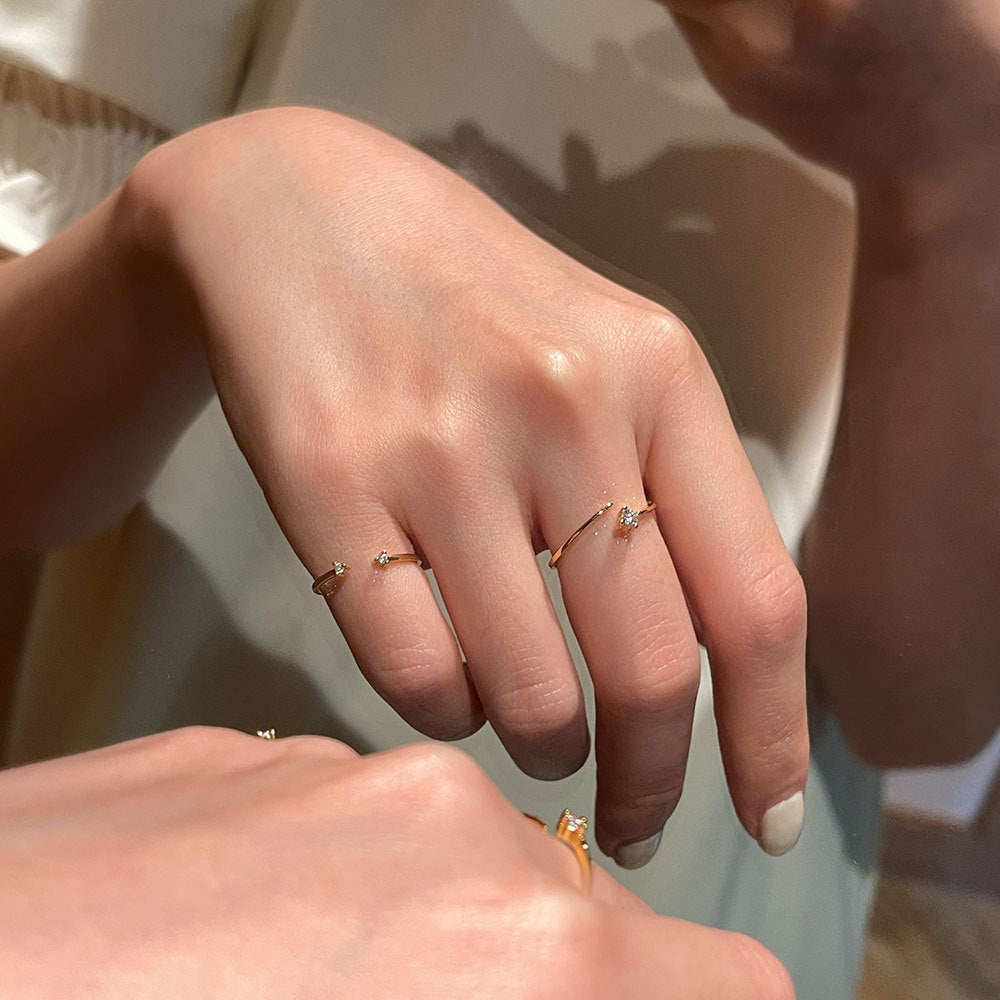 Sterling Silver Zirconia Minimalist Ring