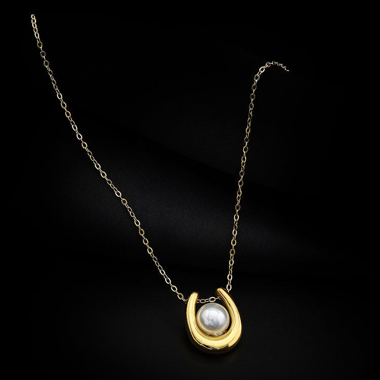 U-shaped Pearl Necklace