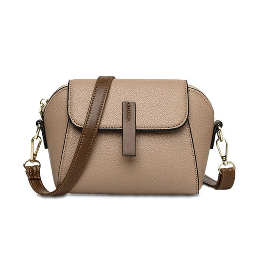 Lightweight luxurious soft leather - trendy and versatile crossbody bag